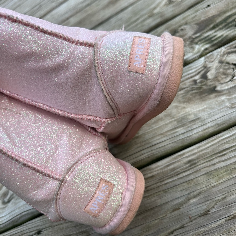 Kids Pink Glitter Boots